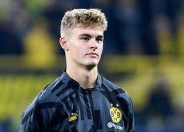 Dortmund mất thêm hai cầu thủ tới hết tháng 11